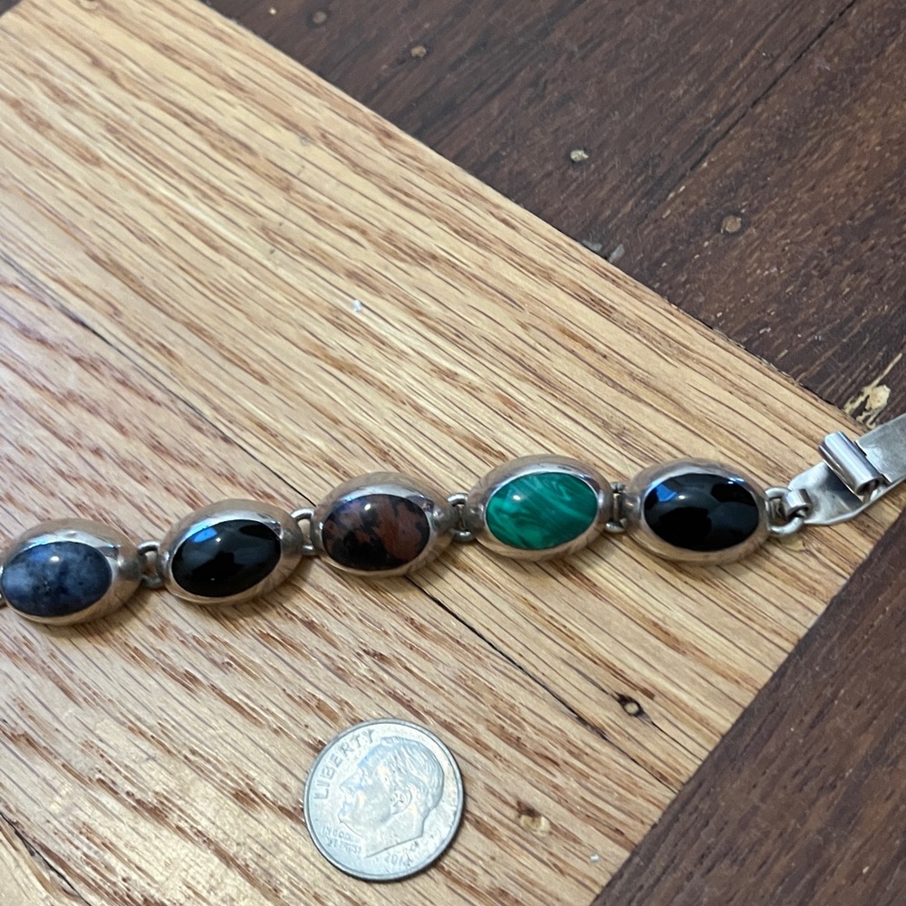 Gorgeous Vintage Taxco Multi-Stone Cabochon and Sterling Linked Bracelet - Picture 10 of 11